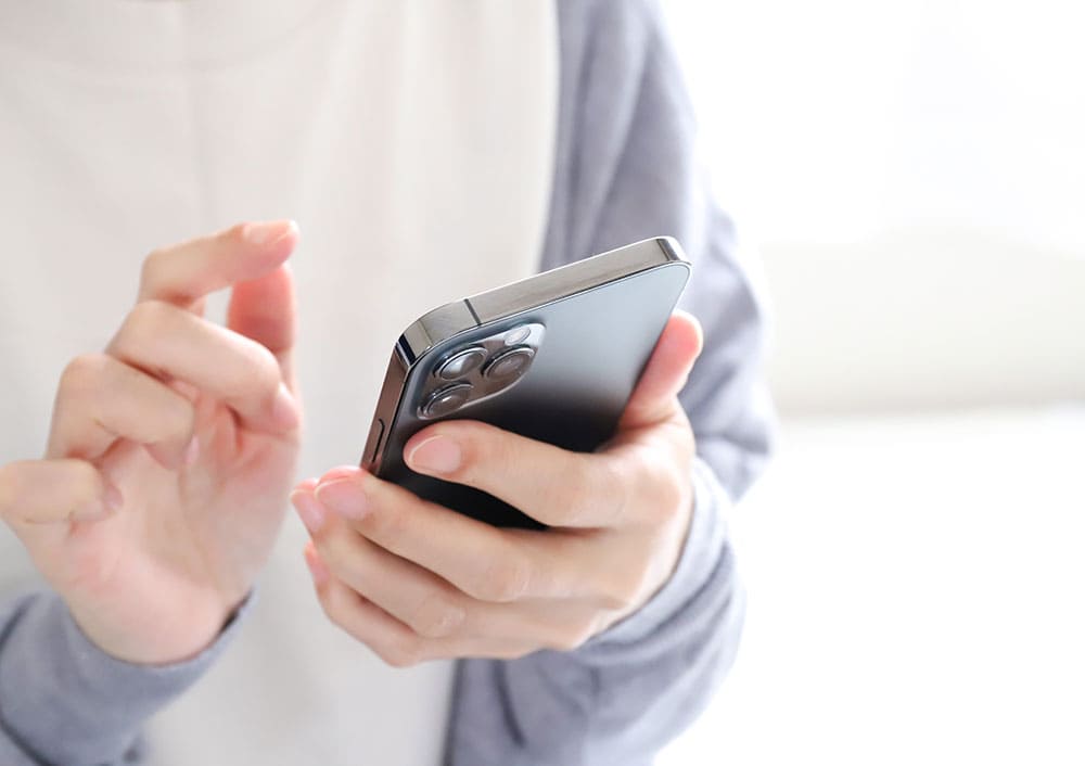 オンライン予約やキャッシュレス決済でスムーズな診療を